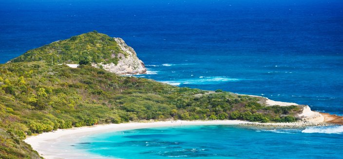 Amera -Half Moon Bay, Antigua