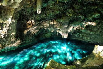 Höhlensee im Nationalpark in Santo Domingo, Dominikanische Republik