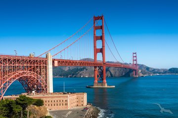 Die Golden Gate Bridge bei klarer Sicht, San Francisco, USA