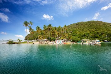 Die Bucht von Marigot, Karibik
