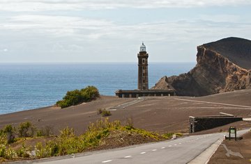 Leuchtturm am Vulkan Capelinhos, Faial, Azoren