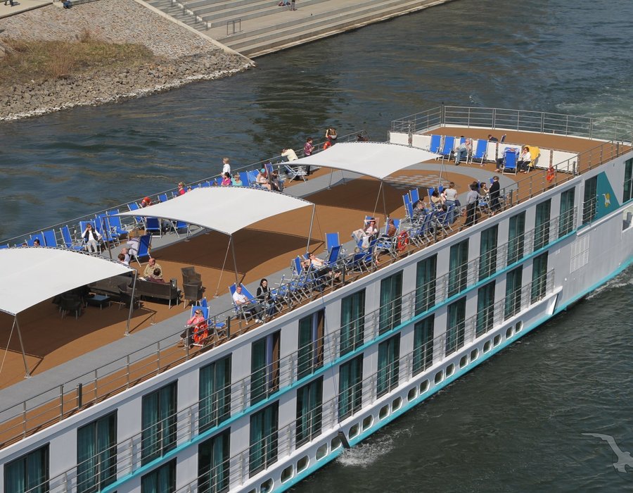 Flussschiff Ariana