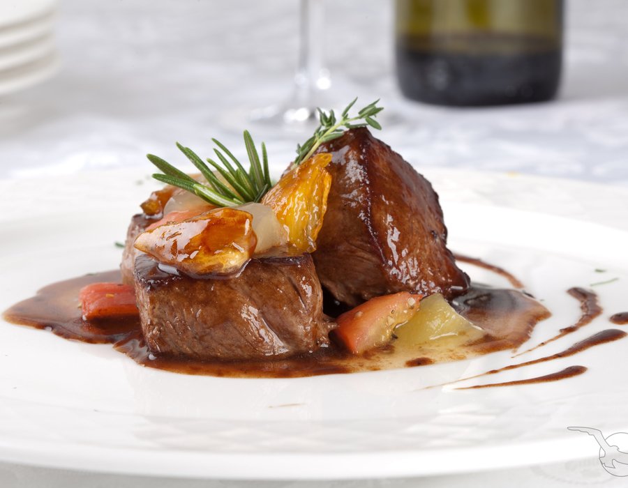 schmackhaft zubereitetes Rinderfilet