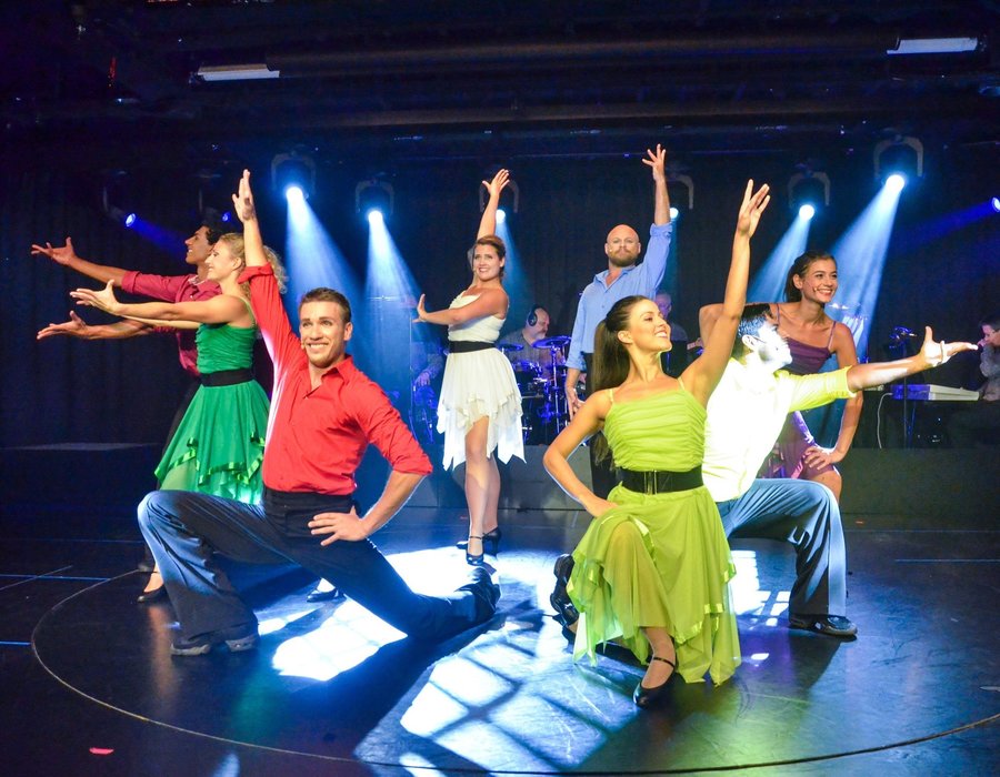Show in der Atlantik-Lounge, MS Artania