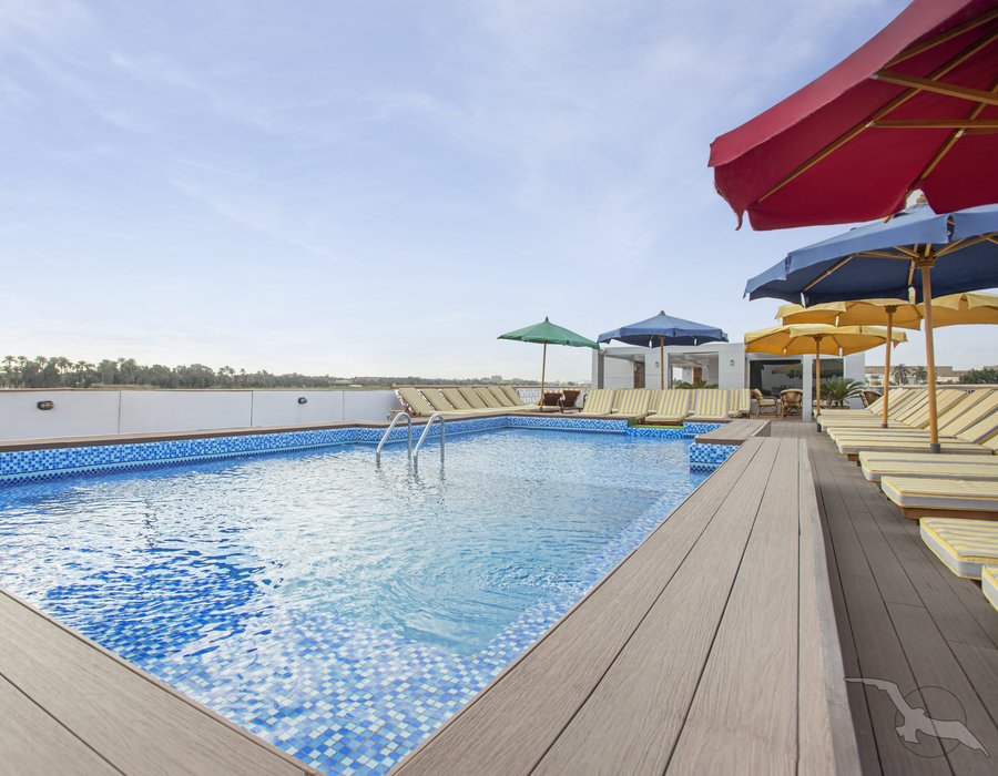 Crown Vision, Royal Vision